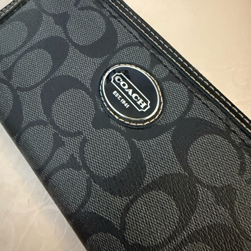 Coach Black and Gray Signature Wallet